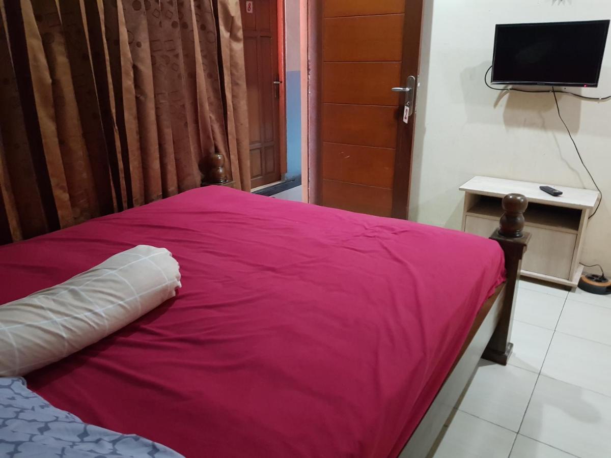 Hotel Alifah 1 Syariah Rawabokor Dua المظهر الخارجي الصورة