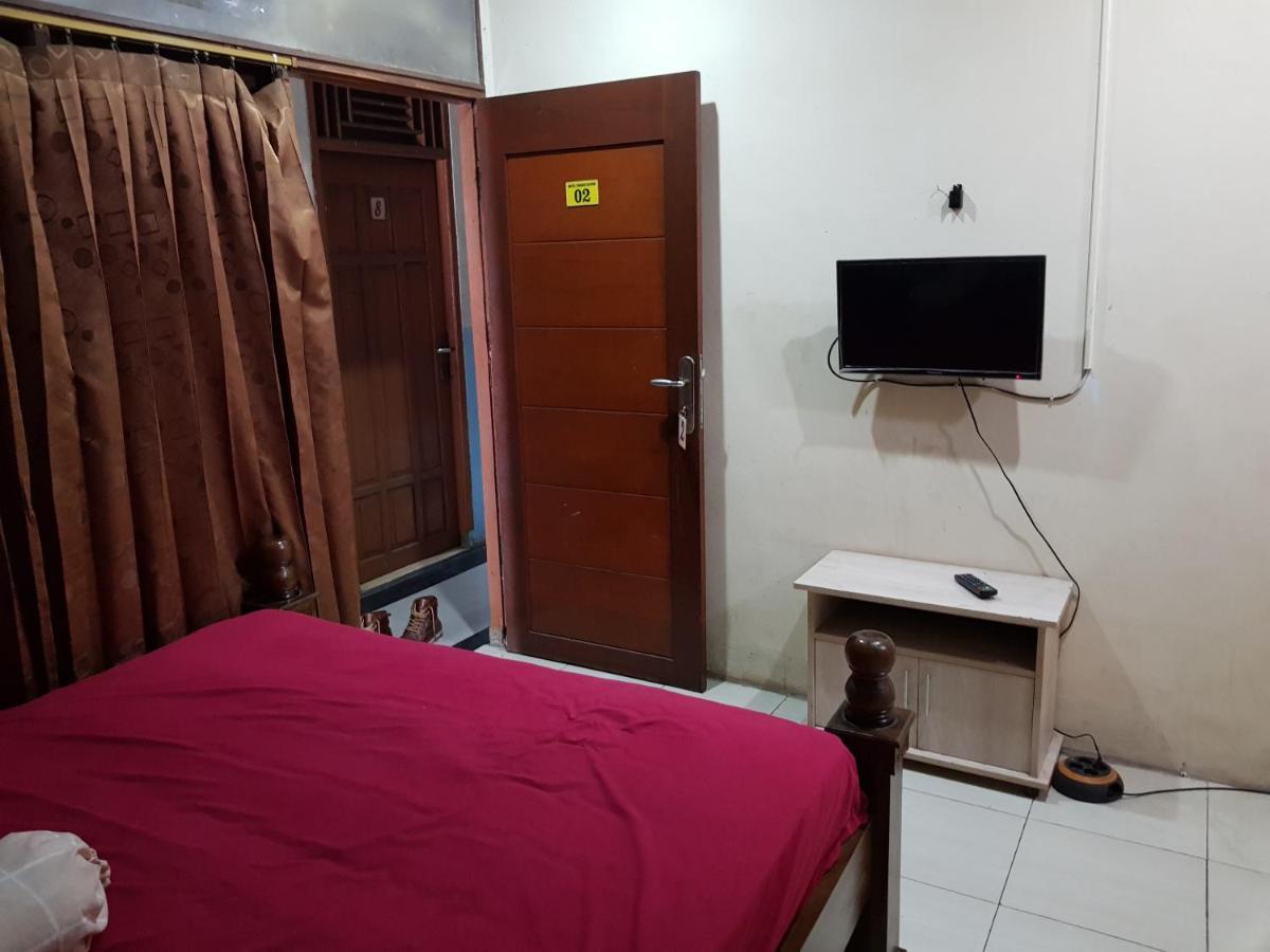 Hotel Alifah 1 Syariah Rawabokor Dua المظهر الخارجي الصورة