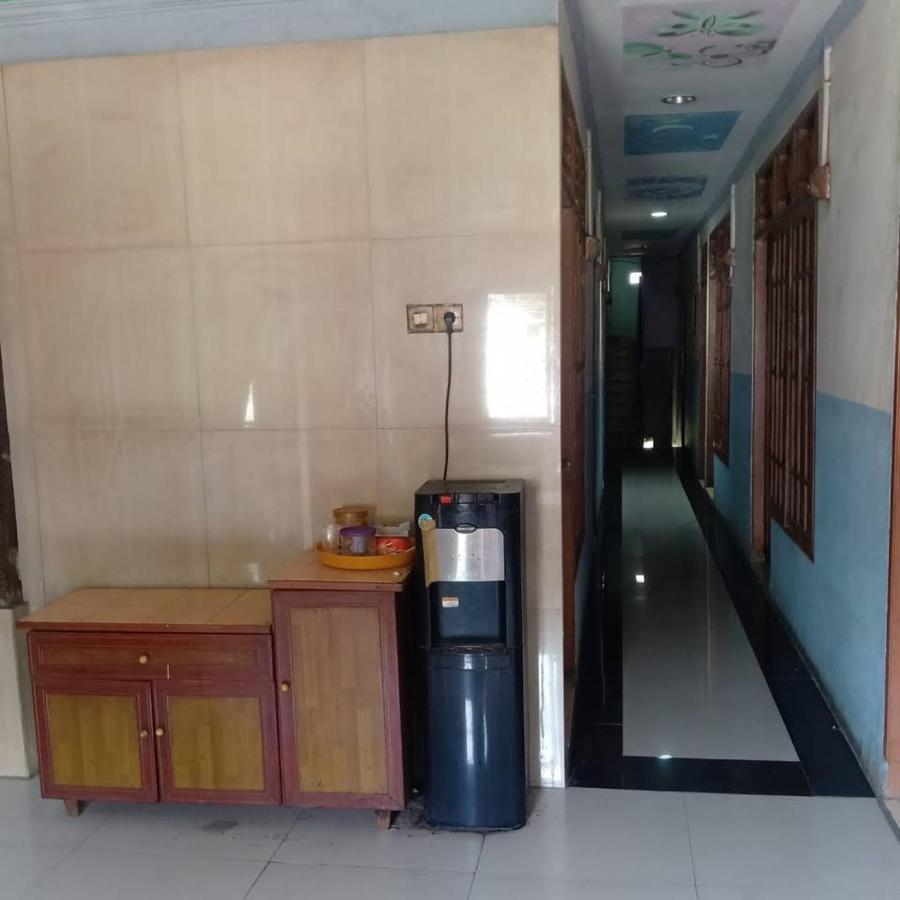 Hotel Alifah 1 Syariah Rawabokor Dua المظهر الخارجي الصورة
