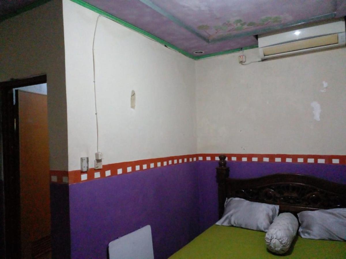 Hotel Alifah 1 Syariah Rawabokor Dua المظهر الخارجي الصورة