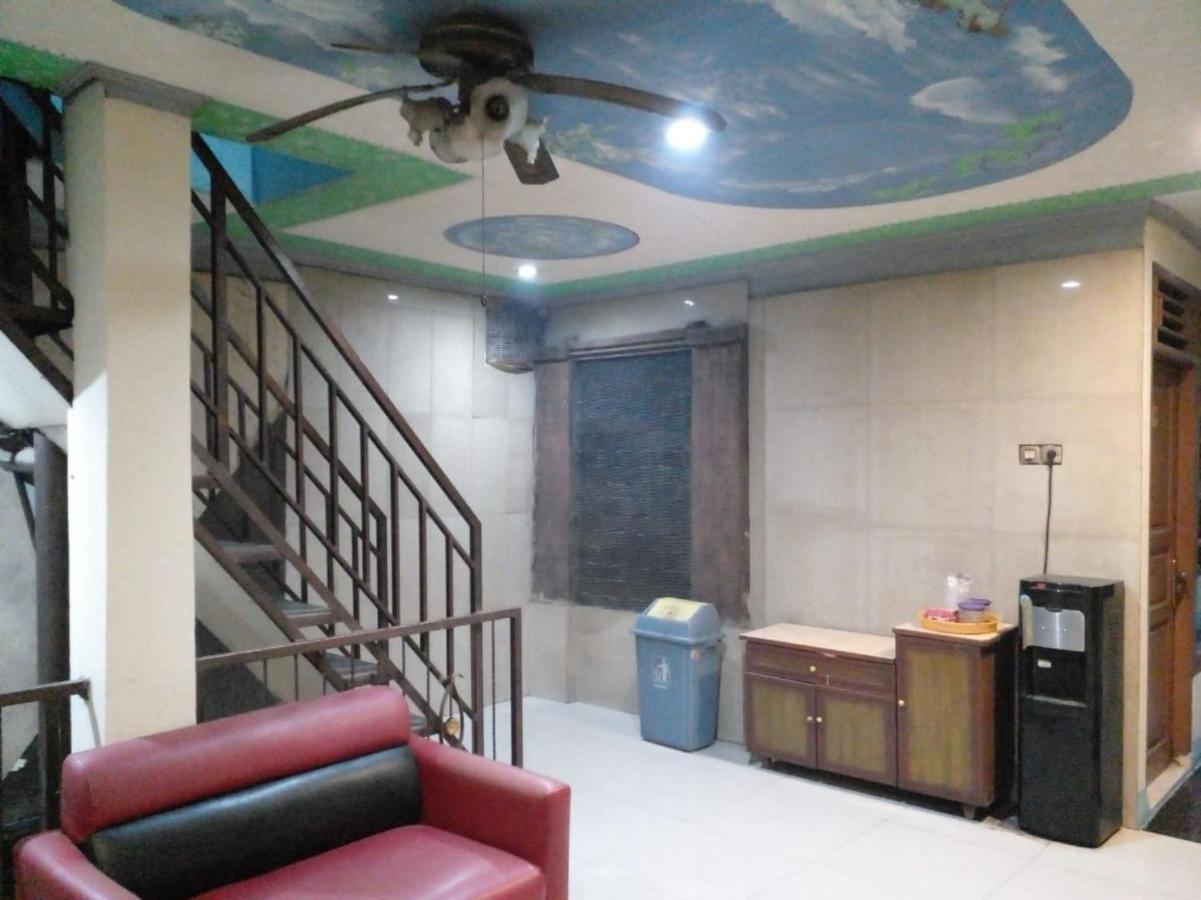 Hotel Alifah 1 Syariah Rawabokor Dua المظهر الخارجي الصورة